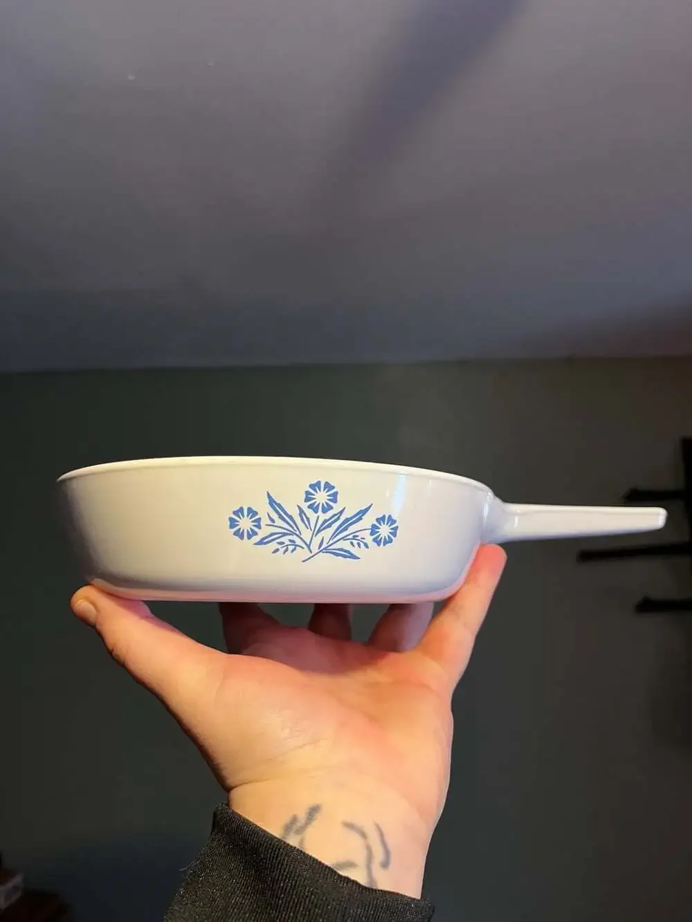 Vintage Corning Ware Cornflower Blue White P-83-B Skillet Handle Pan 6.5